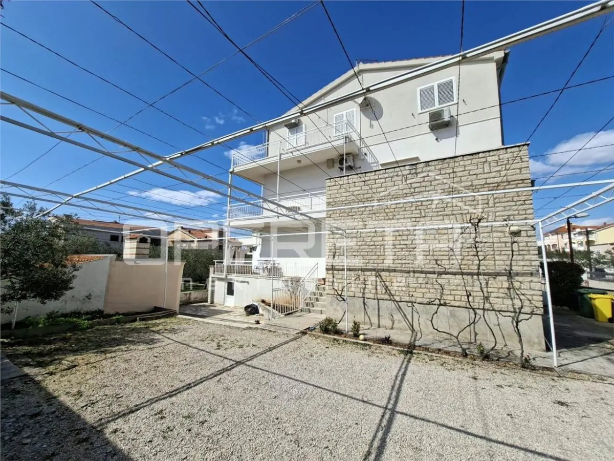 Multi-Unit Villa for Sale in Šibenik, Croatia – Zablace - foto 13