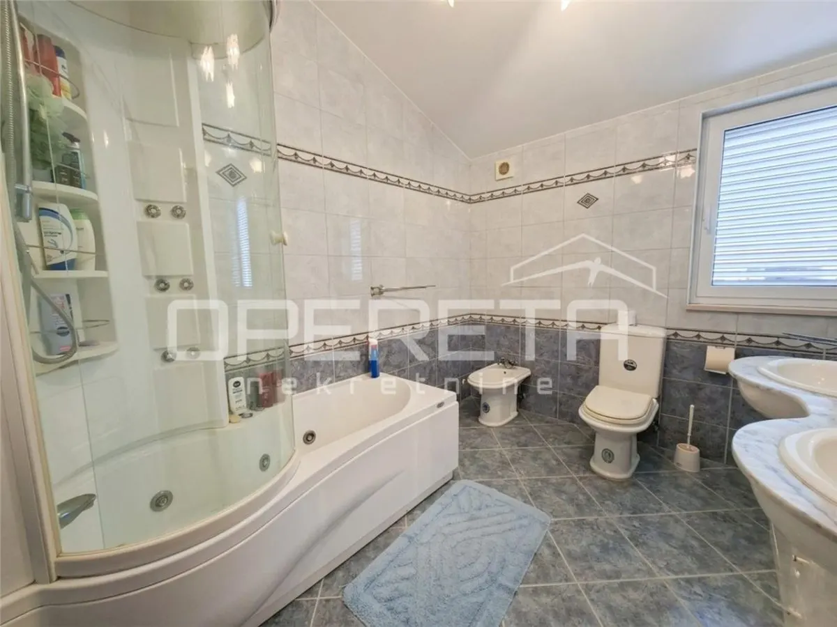 Multi-Unit Villa for Sale in Šibenik, Croatia – Zablace - foto 17