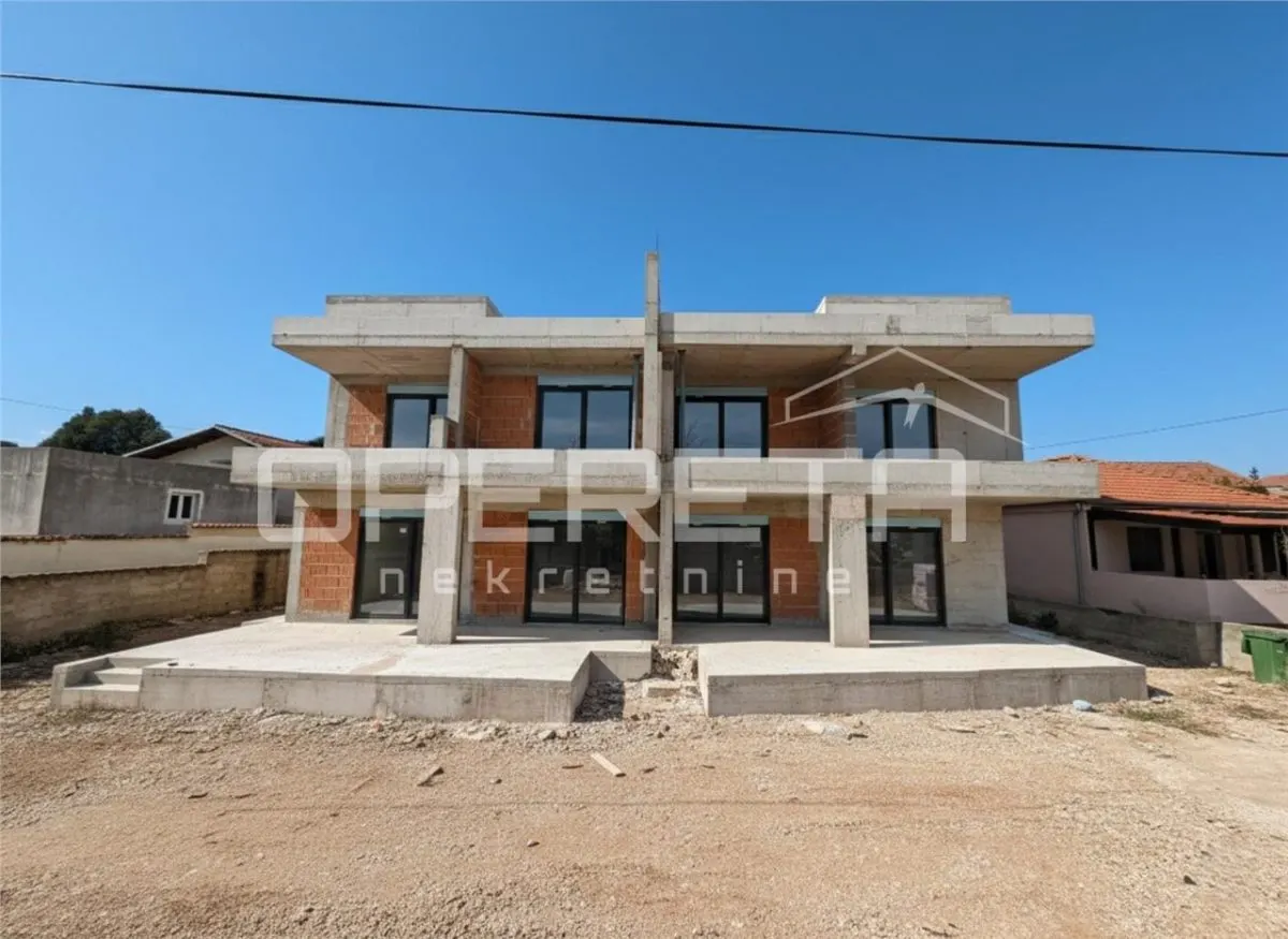 Villa en Venta en Croacia, Jezera, Murter – Frente al Mar con Piscina - foto 4