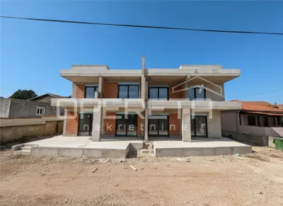 Villa con Piscina en Venta en Croacia, Jezera, Isla de Murter - Jezera