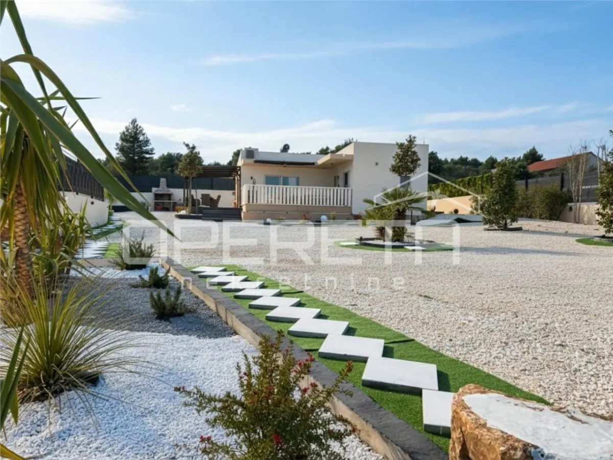 Luxury Villa for Sale in Šibenik, Croatia - foto 2