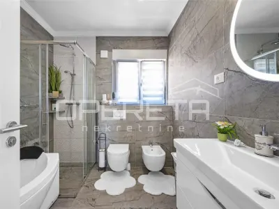 Luxury Villa for Sale in Šibenik, Croatia - foto 11
