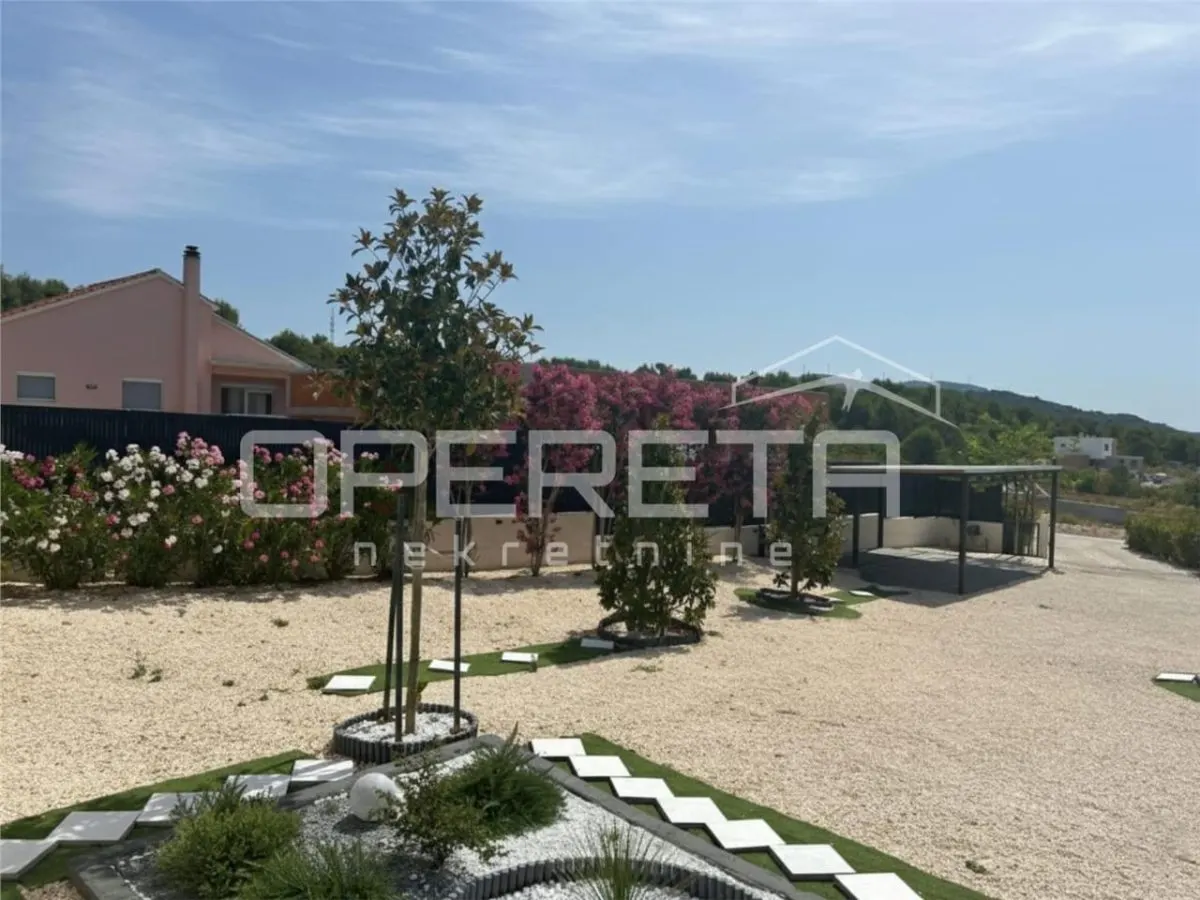 Luxury Villa for Sale in Šibenik, Croatia - foto 17