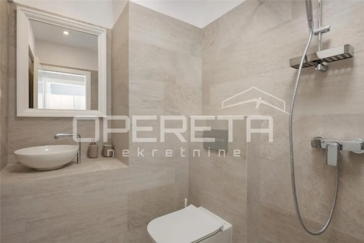 Elegant Villa for Sale in Brtonigla, Istria, Croatia - foto 9
