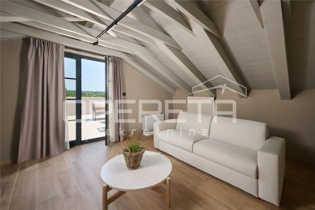 Exclusive Newly Built Stone Villa with Pool and Sea View, Poreč, Croatia - foto 18