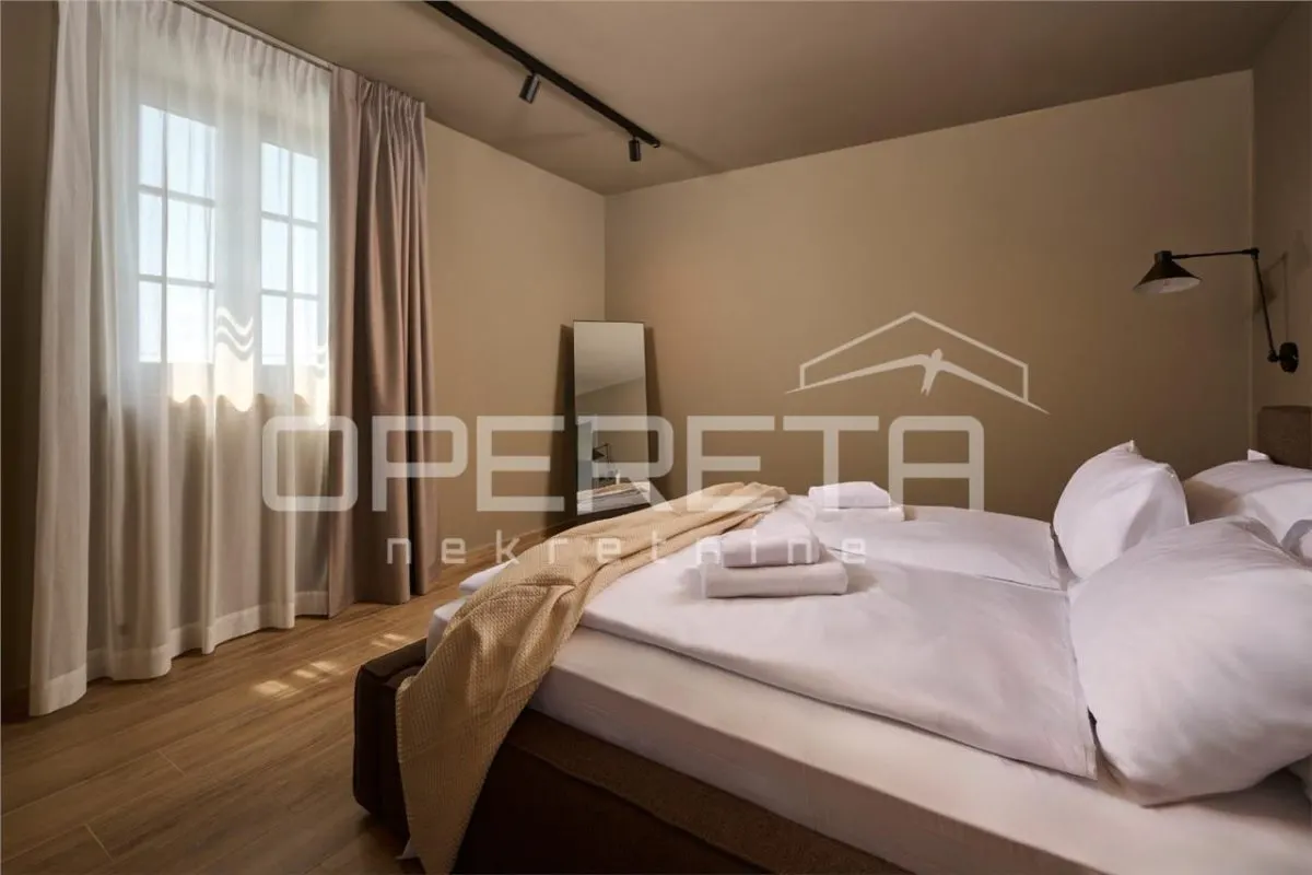 Exclusive Newly Built Stone Villa with Pool and Sea View, Poreč, Croatia - foto 8