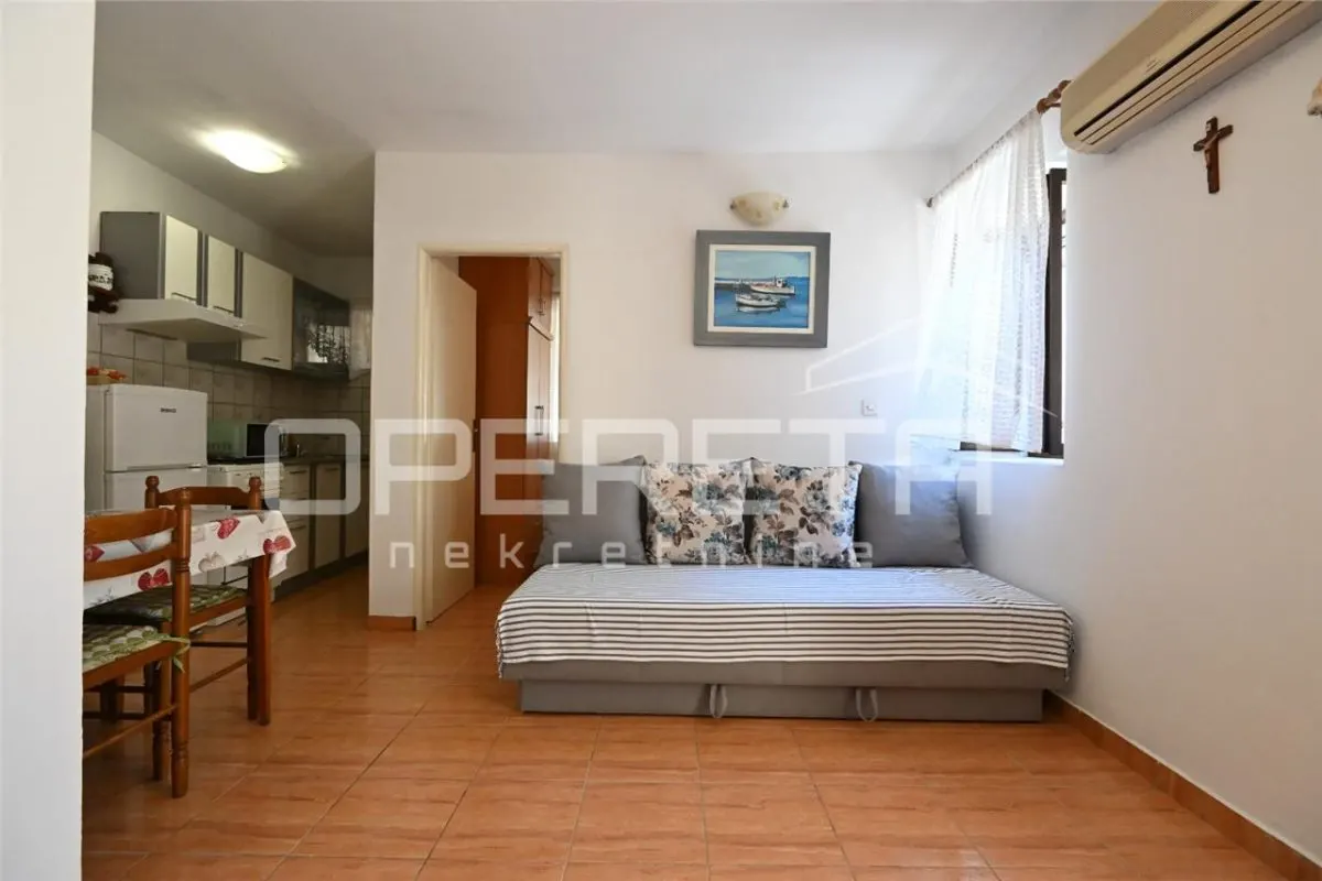 Three-Apartment House for Sale in Mali Lošinj, Croatia - foto 15