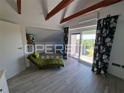 Family Villa for Sale in Lopatinec, Croatia - foto 18