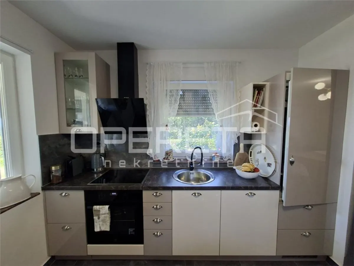 Family Villa for Sale in Lopatinec, Croatia - foto 10