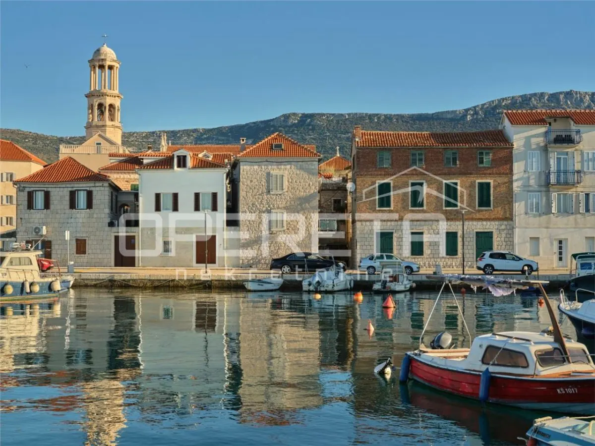 Casa vila de vanzare in Croatia, Kaštel Novi - foto 1