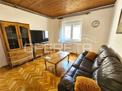 Family Villa with Three Apartments for Sale in Imotski, Croatia - foto 24