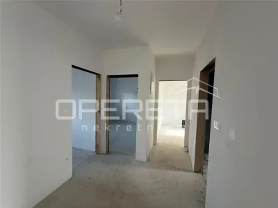 Villa Adosada de Bajo Consumo en Venta en Prelog, Croacia - foto 17