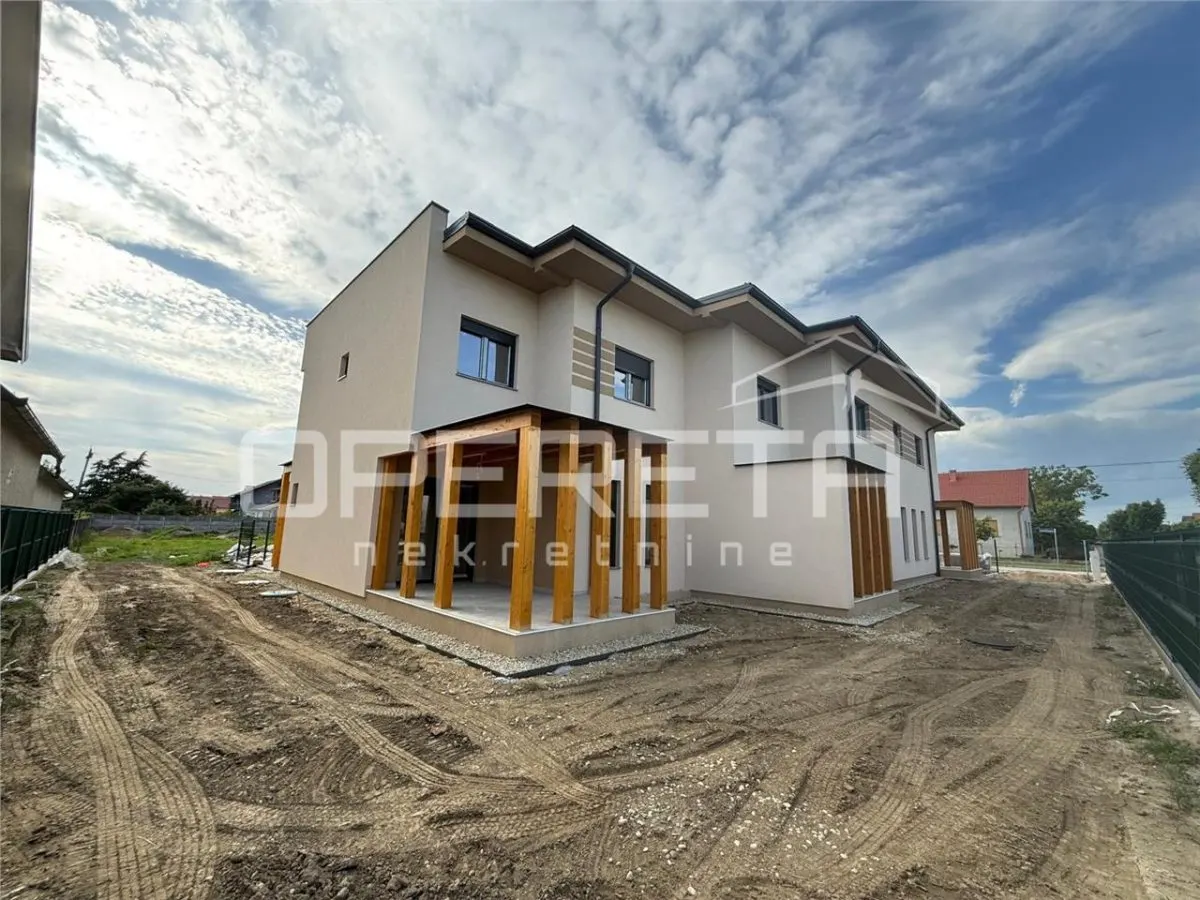 Villa Adosada de Bajo Consumo en Venta en Prelog, Croacia - foto 3