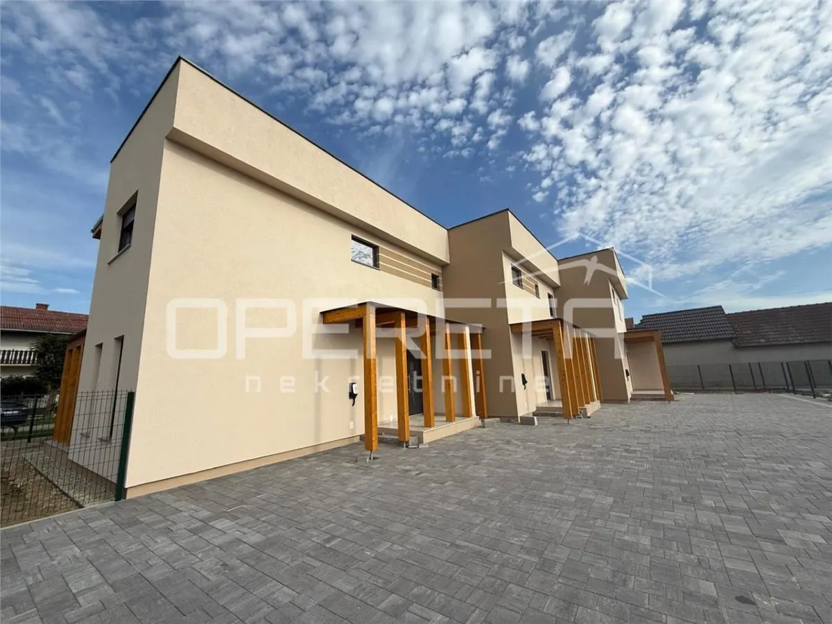 Villa Adosada de Bajo Consumo en Venta en Prelog, Croacia - foto 8