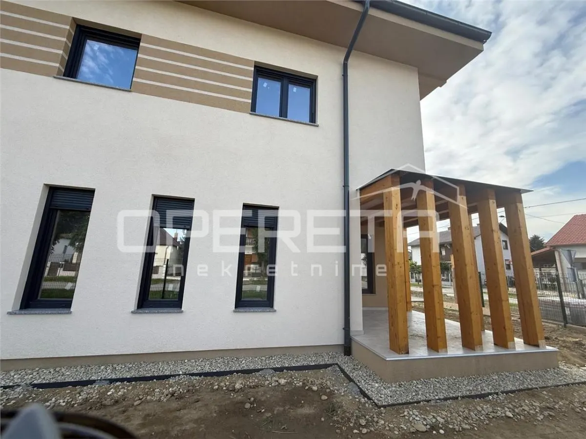 Villa Adosada de Baja Energía en Venta en Prelog, Croacia - foto 10