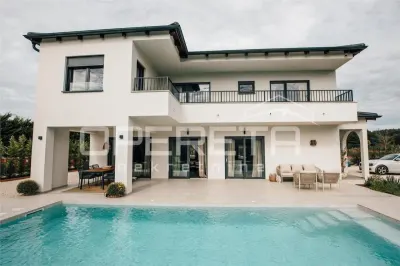 Modern Detached Villa for Sale in Svetvincenat, Croatia - Svetvincenat