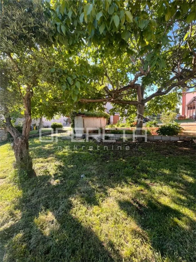 Villa for Sale in Brtonigla, Croatia - foto 12