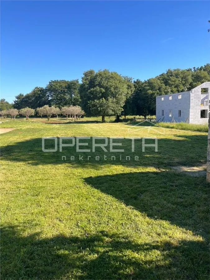 Villa for Sale in Brtonigla, Croatia - foto 19