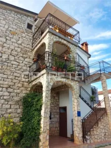 Villa for Sale in Brtonigla, Croatia - foto 23