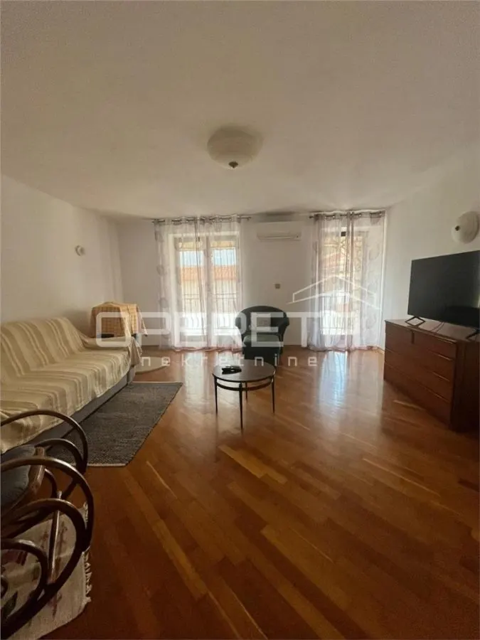 Villa for Sale in Brtonigla, Croatia - foto 5