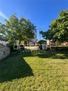 Villa for Sale in Brtonigla, Croatia - foto 10