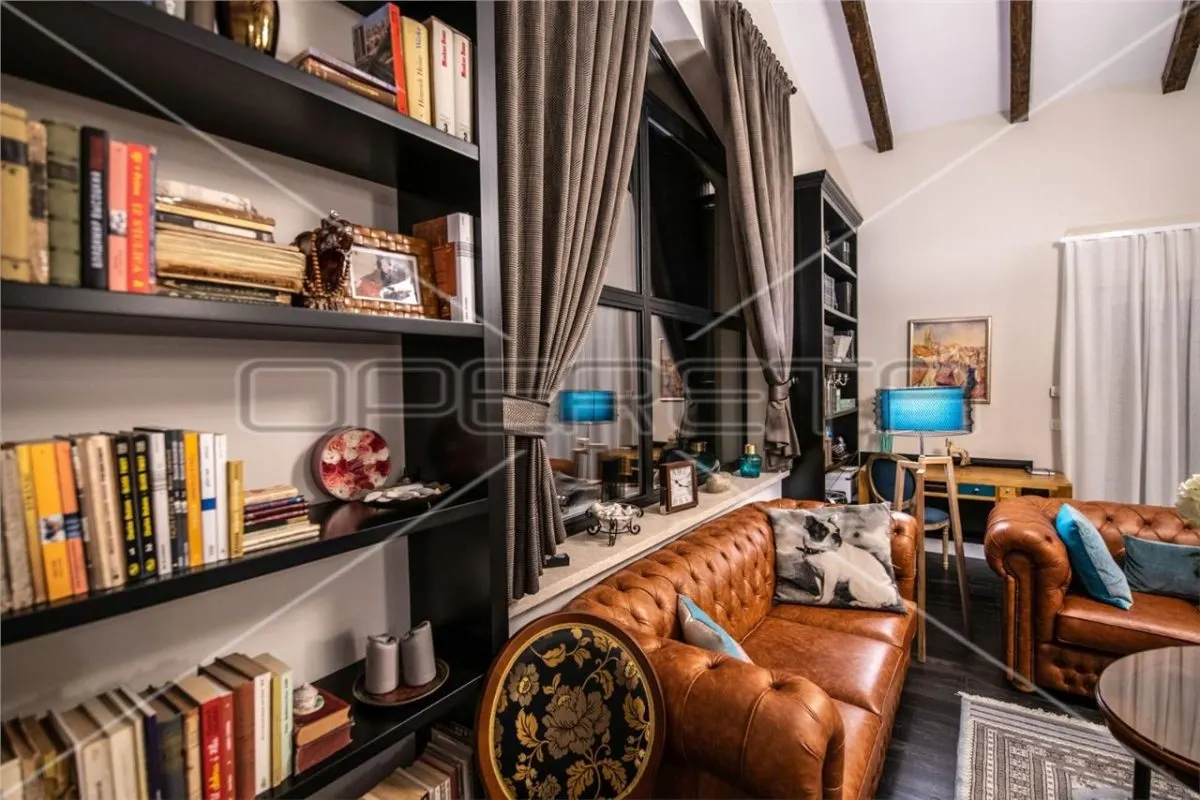 Villa de Lujo en Venta en Groznjan, Croacia - foto 14