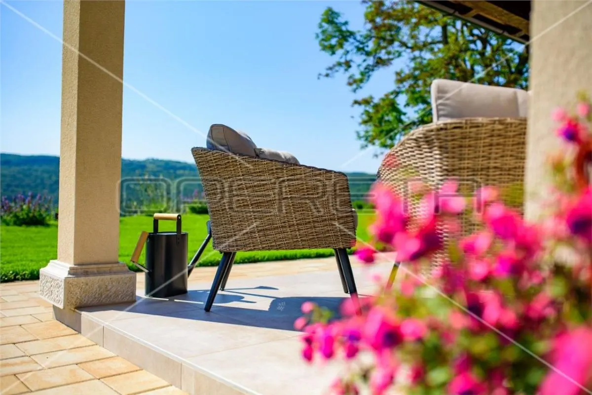 Villa de Lujo en Venta en Groznjan, Croacia - foto 25