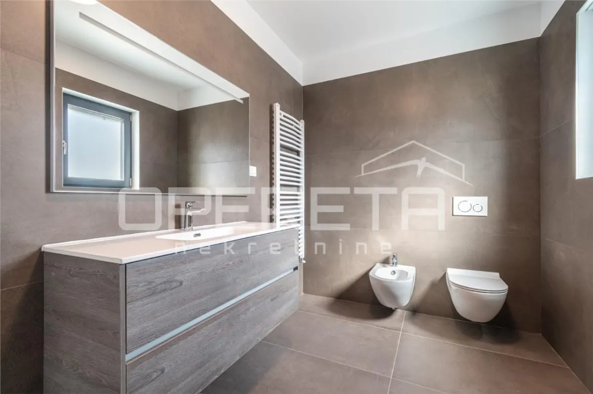 Casa vila de vanzare in Croatia, Zagreb - foto 13