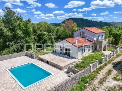 Casa vila de vanzare in Croatia, Buzet - foto 2