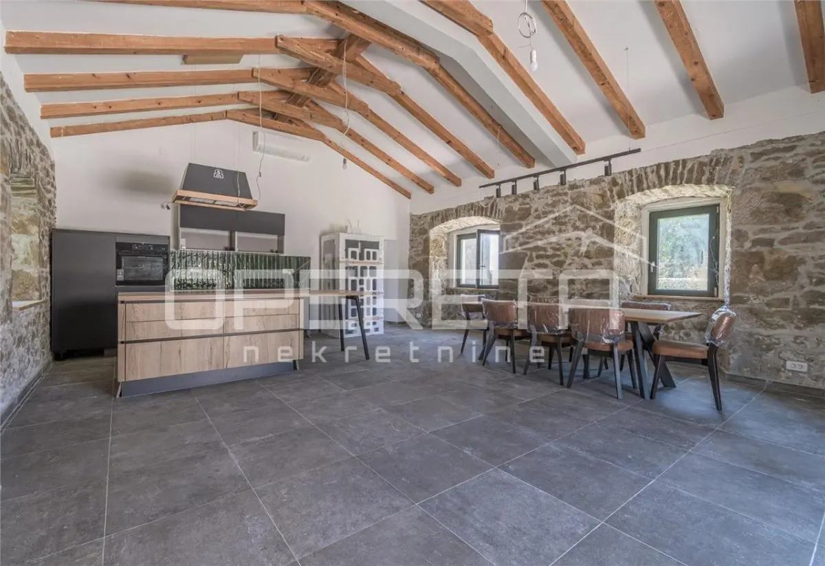 Casa vila de vanzare in Croatia, Buzet - foto 5