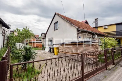 House for Sale in Zagreb, Donja Dubrava, Croatia - foto 17
