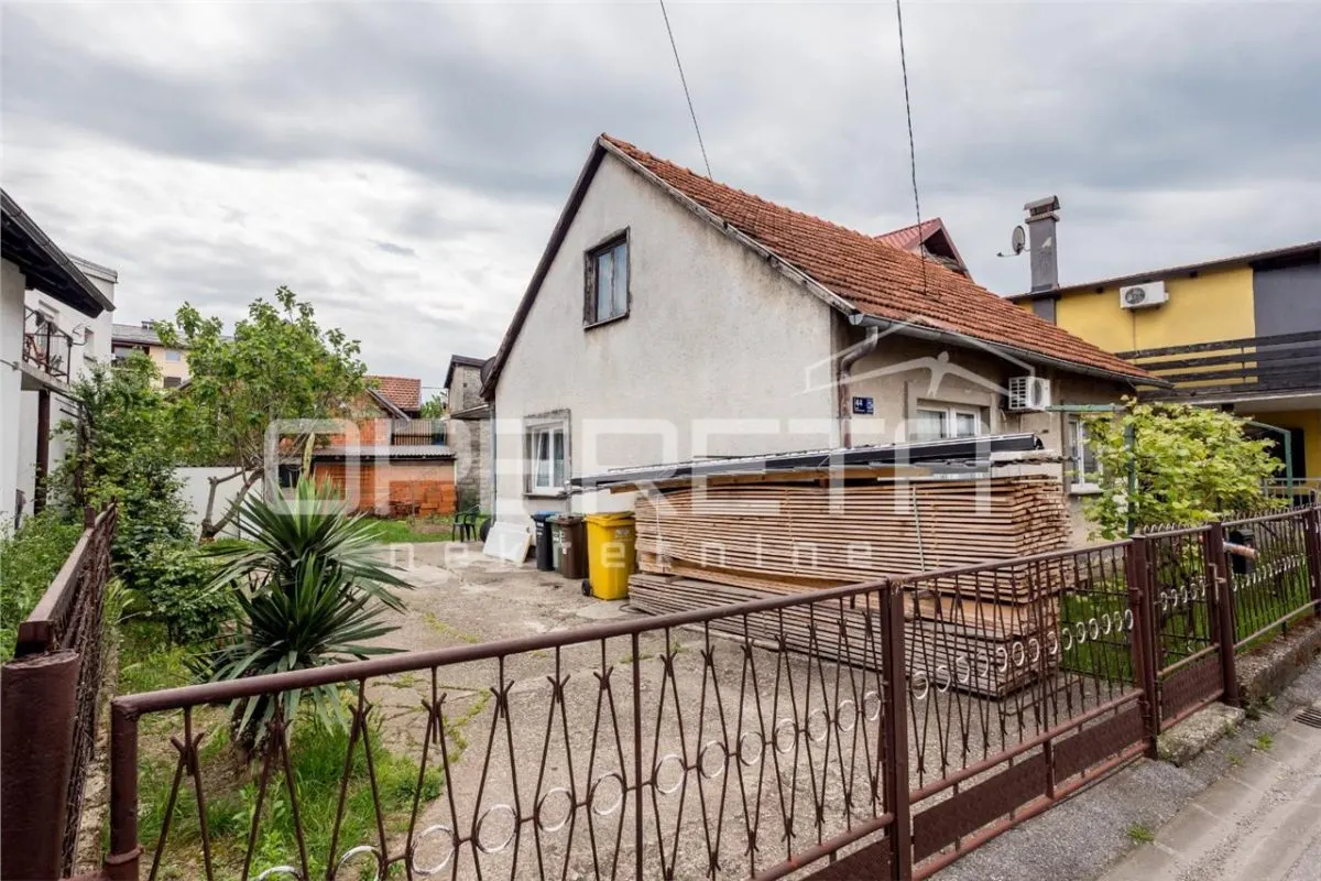 House for Sale in Zagreb, Donja Dubrava, Croatia - foto 17
