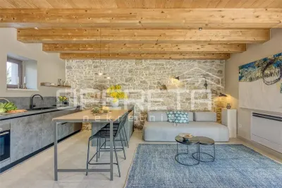 Authentic Stone Villa for Sale in Labin, Croatia - foto 3