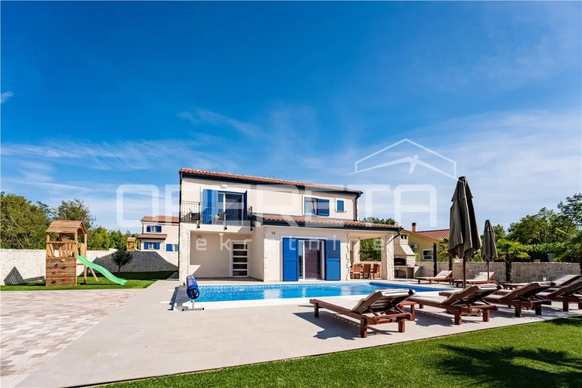 Casa vila de vanzare in Croatia, Malinska - foto 1
