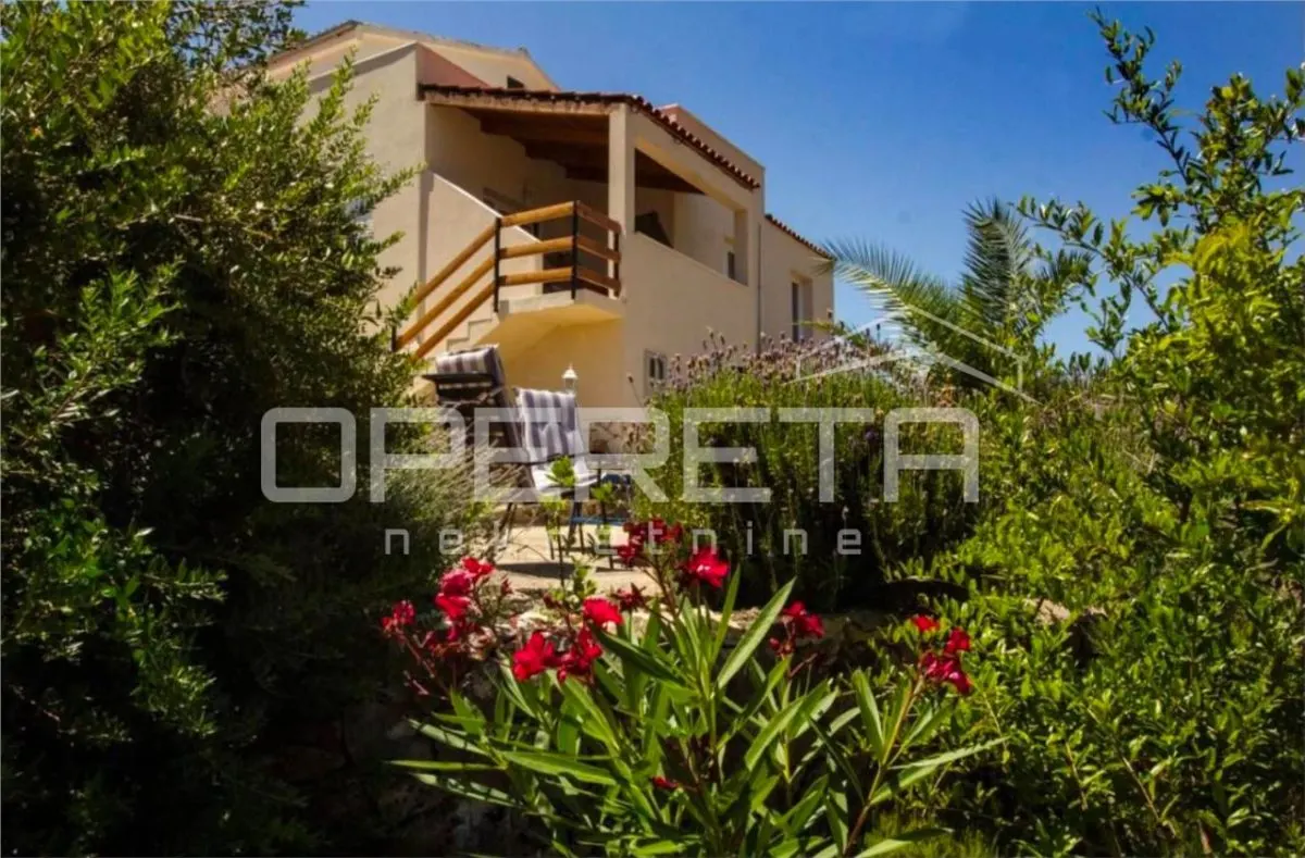 Casa vila de vanzare in Croatia, Vis - foto 1