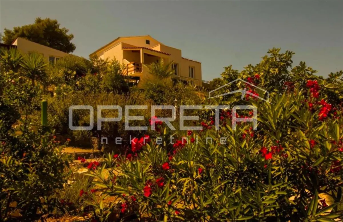 Casa vila de vanzare in Croatia, Vis - foto 2