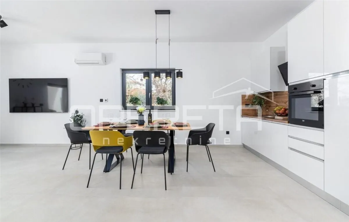 Casa vila de vanzare in Croatia, Porec - foto 5
