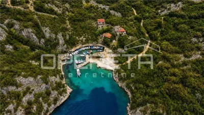 Modern Villa for Sale in Vinišće, Croatia – Beachfront - foto 8