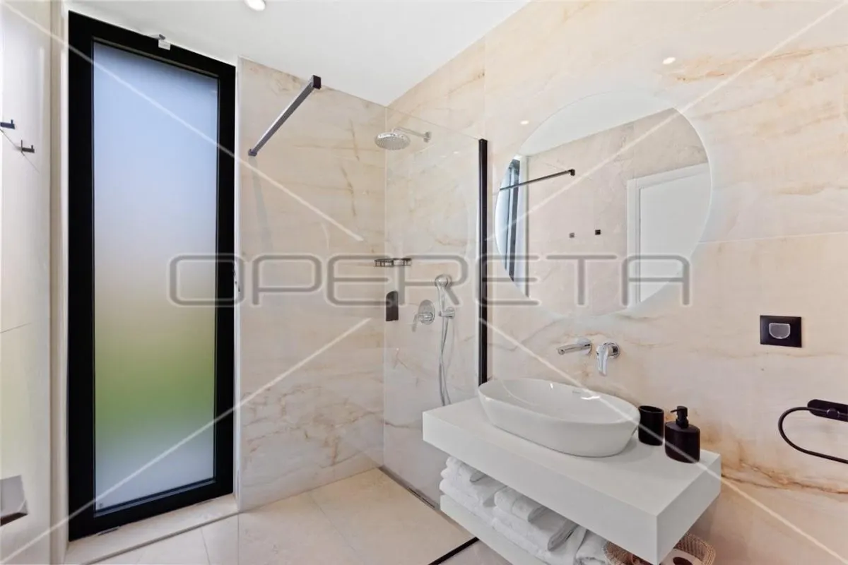Exclusive Villa with Sea View near Porec, Croatia - foto 16