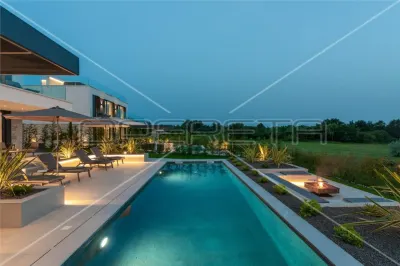 Exclusive Villa with Sea View near Porec, Croatia - foto 24
