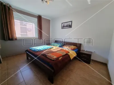 Renovated Villa with Four Apartments and Garden for Sale in Vir, Croatia - foto 7