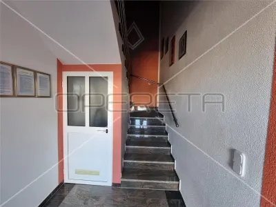 Renovated Villa with Four Apartments and Garden for Sale in Vir, Croatia - foto 9