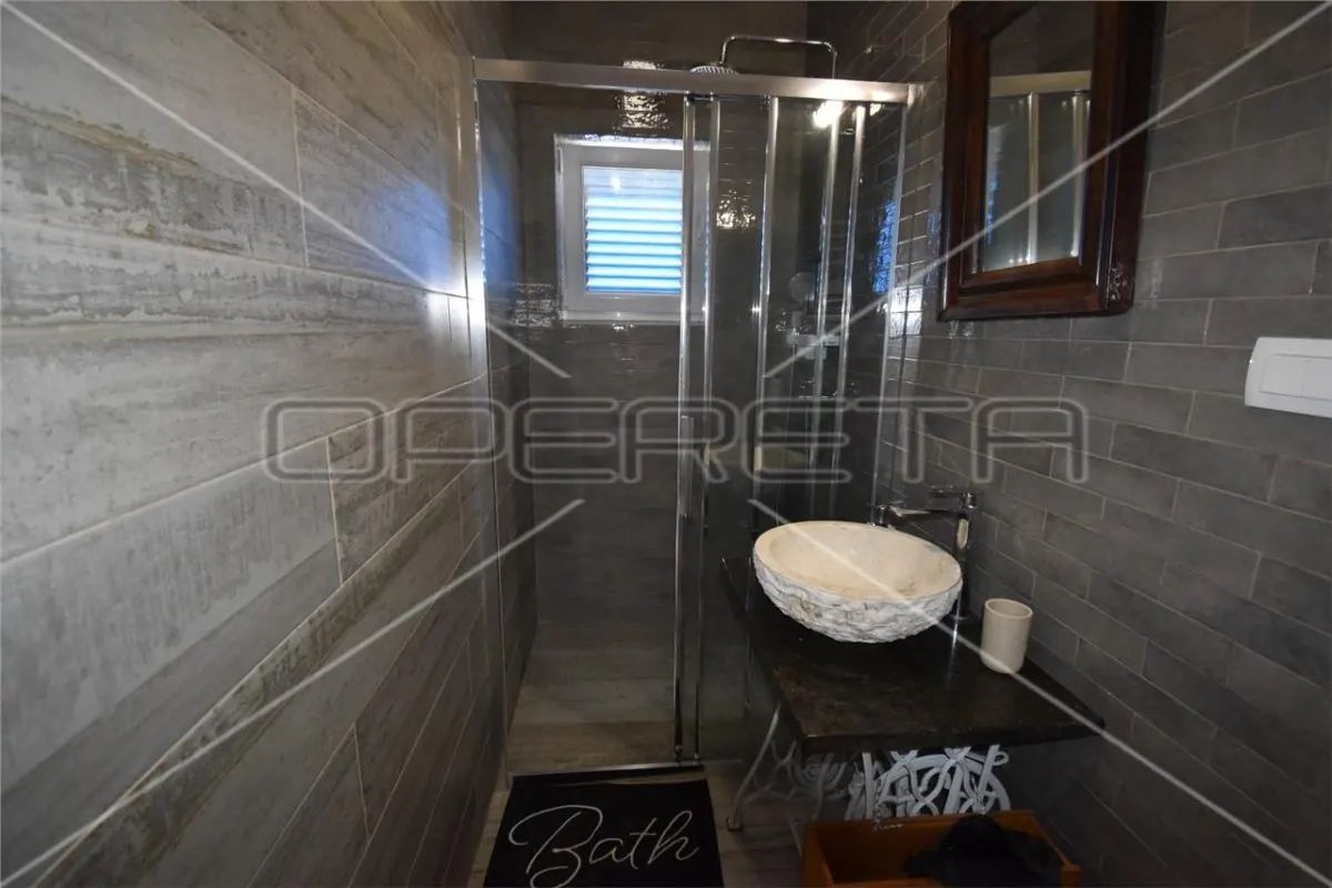 Stone Villa with Swimming Pool for Sale in Ždrelac, Croatia - foto 12