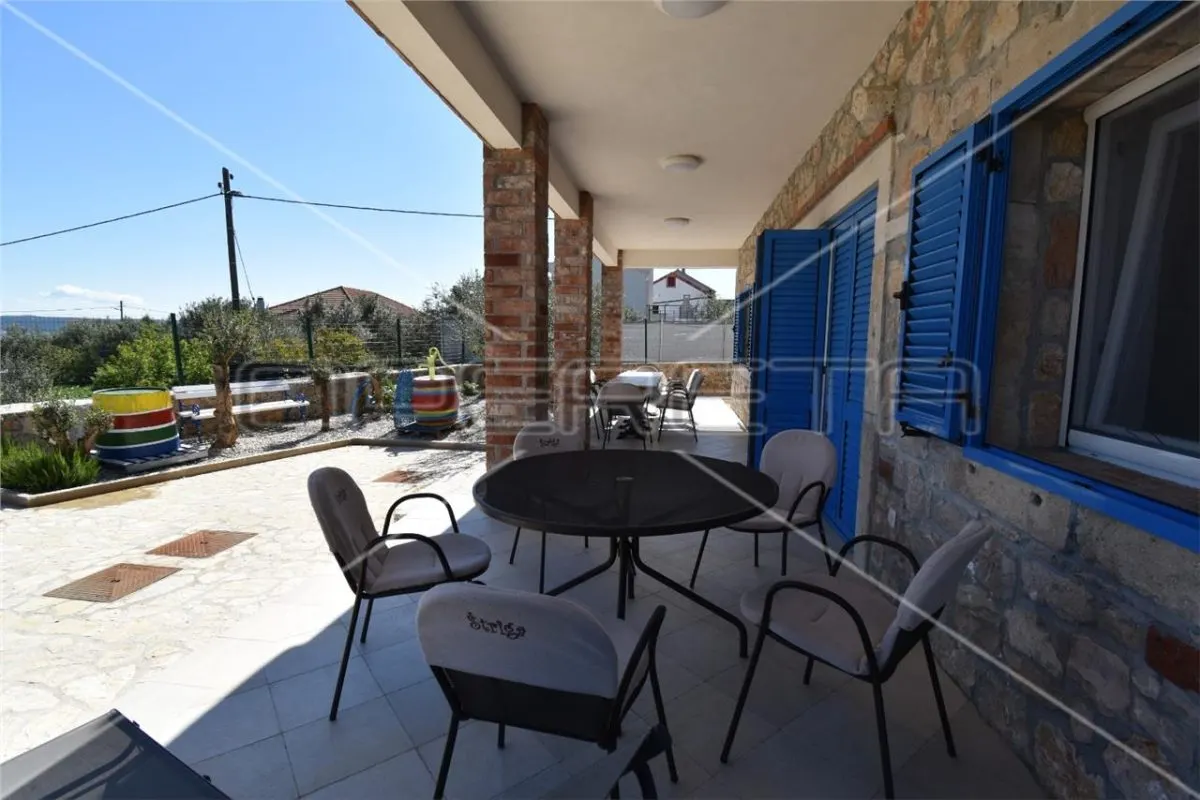 Stone Villa with Swimming Pool for Sale in Ždrelac, Croatia - foto 3