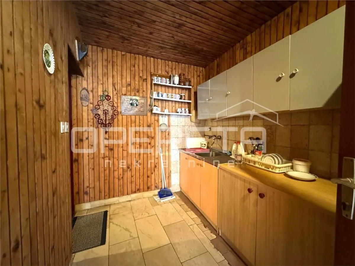 Two-Storey Villa for Sale in Zagreb, Retkovec, Ledinecki Odvojak - foto 6