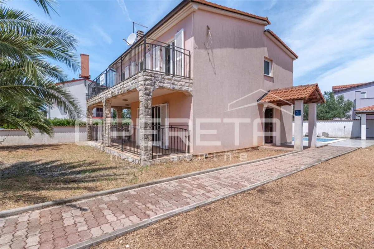 Detached Villa with Pool for Sale in Pula, Croatia - foto 7