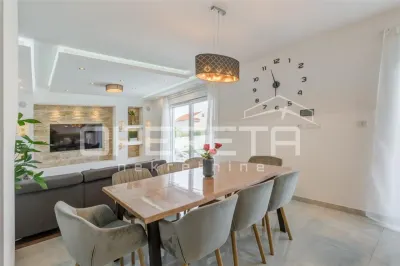 Casa vila de vanzare in Croatia, Kaštel Novi - foto 14