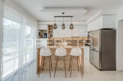 Casa vila de vanzare in Croatia, Kaštel Novi - foto 8