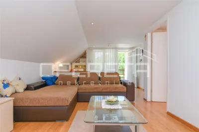 Holiday Villa with Traditional Oak House for Sale in Sveti Kriz Zacretje, Croatia - foto 2