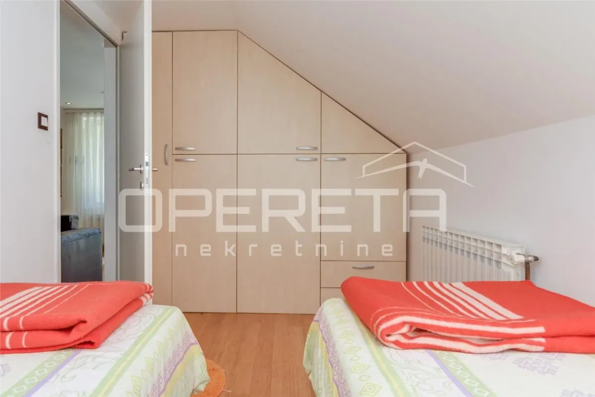 Holiday Villa with Traditional Oak House for Sale in Sveti Kriz Zacretje, Croatia - foto 13